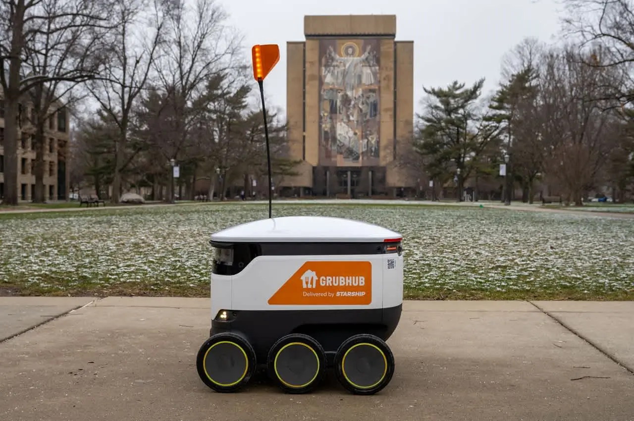 Grubhub, Starship Expand Robot Food Delivery to University ...